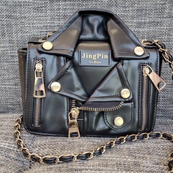 *SWEET* MINI MOTO BIKER JACKET PURSE w GOLD ZIPPERS,STUDS,& CHAIN -CROSSBODY BAG - Picture 1 of 8